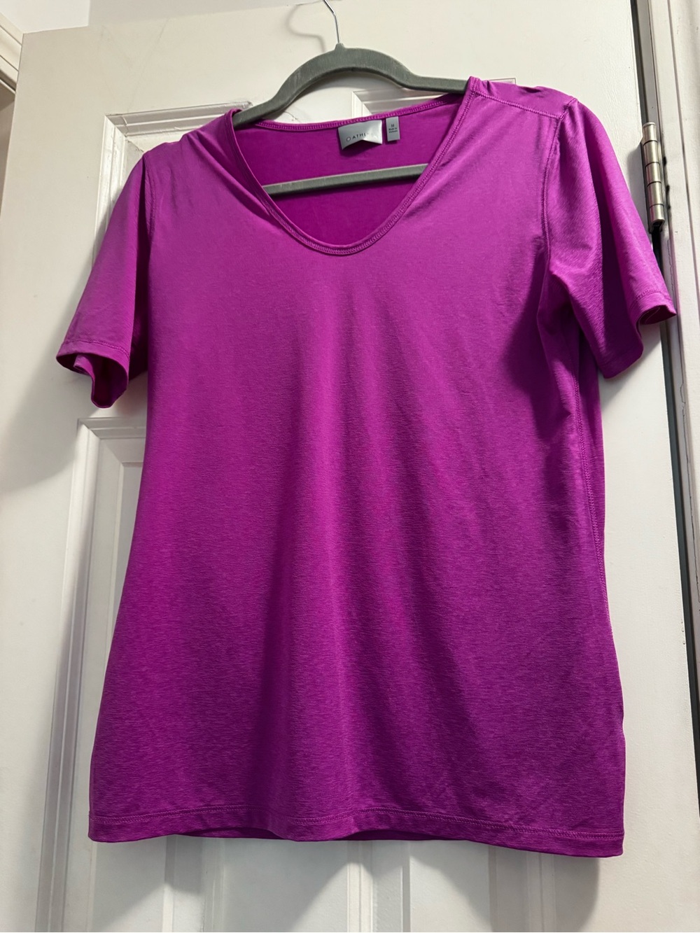 Athleta V-Neck Short Sleeve Tee - Magenta